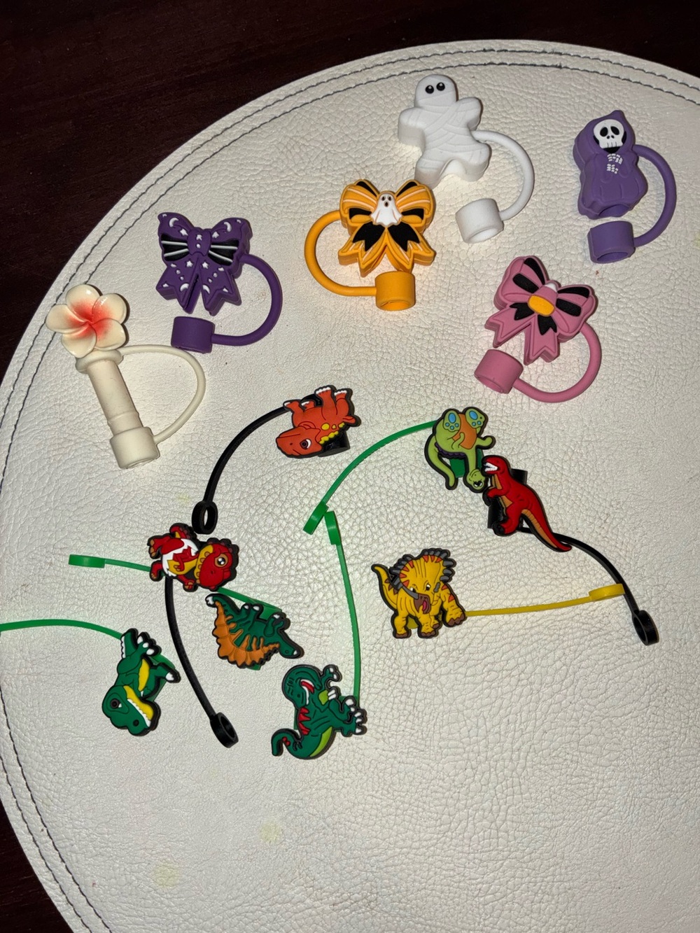14 straw toppers Halloween dinosaurs 🦖